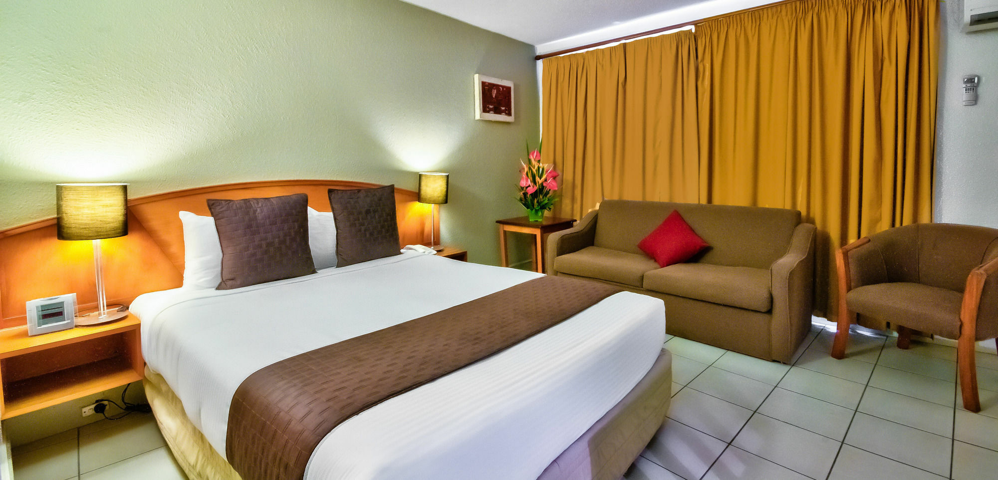 Tanoa Plaza Hotel Suva Extérieur photo